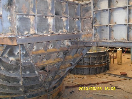 盖梁模板-广东中旺钢模版以质取胜